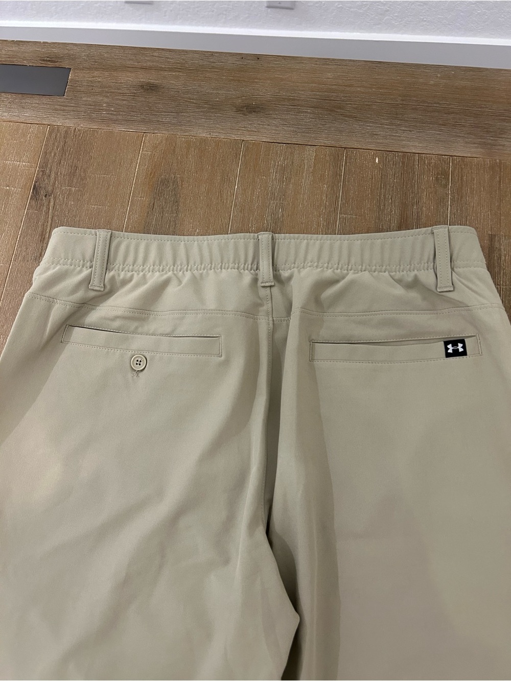 Under Armour Men's Khaki Chino Pants - Classic Straight Fit ⛳️ - Picture 6 of 7
